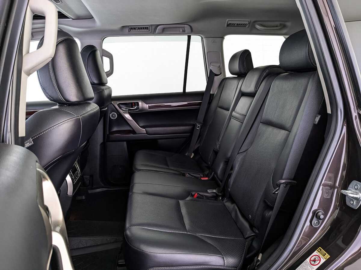 Lexus GX с пробегом — 2016 год. Фото: #13