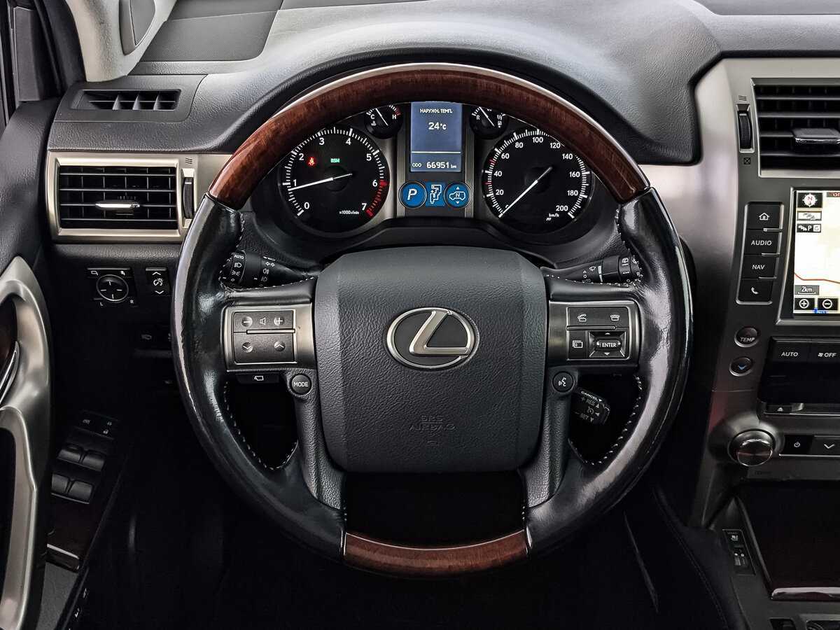 Lexus GX с пробегом — 2016 год. Фото: #17