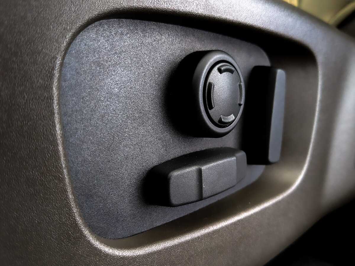 Land Rover Range Rover Sport с пробегом — 2018 год. Фото: #15