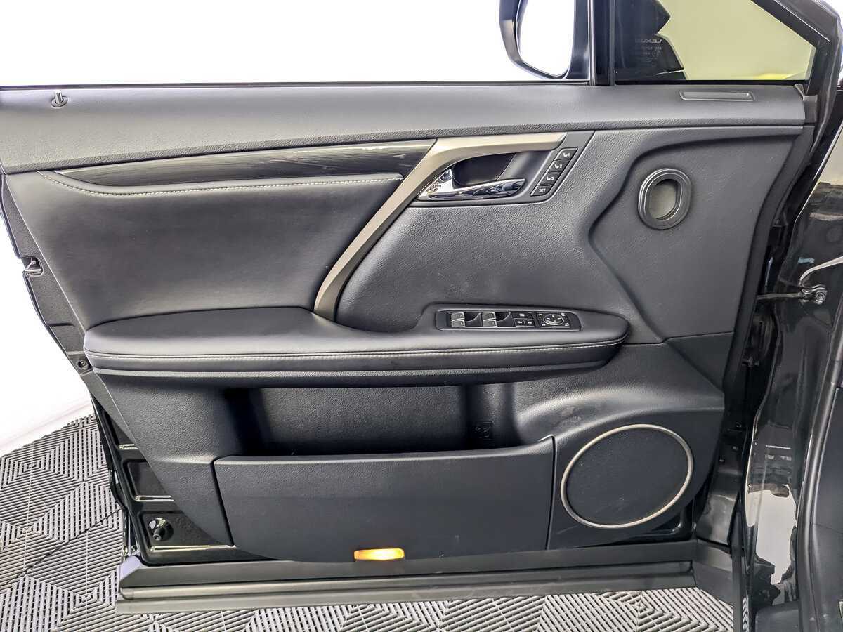 Lexus RX с пробегом — 2019 год. Фото: #14