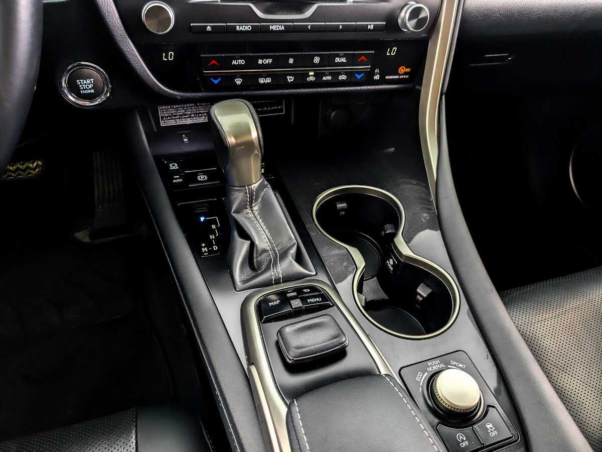 Lexus RX с пробегом — 2019 год. Фото: #23