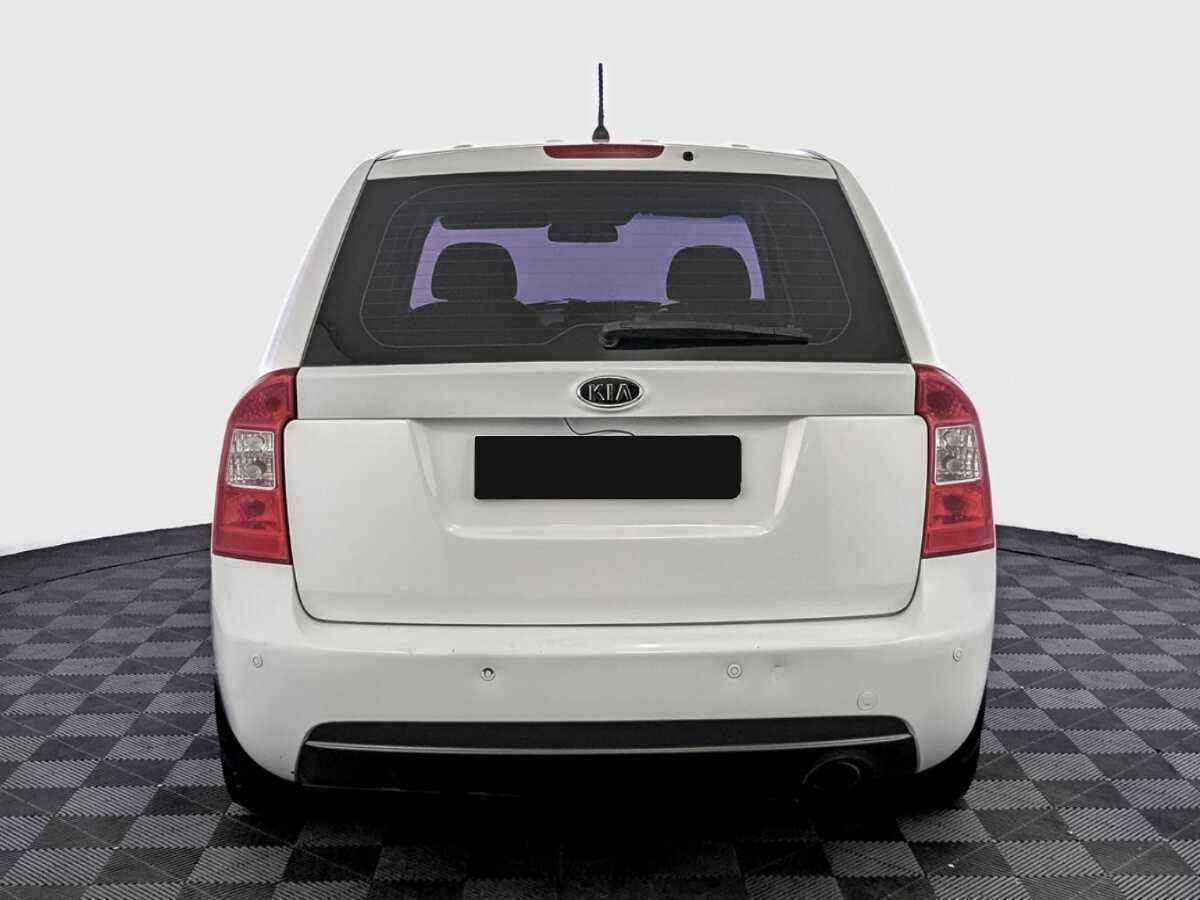 Kia Carens с пробегом — 2011 год. Фото: #5