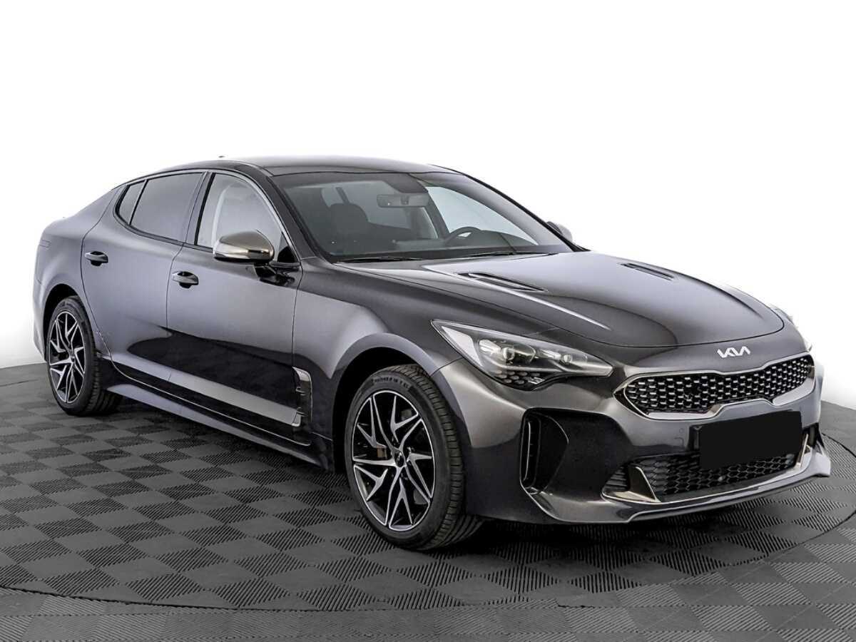 Kia Stinger с пробегом — 2023 год. Фото: #2