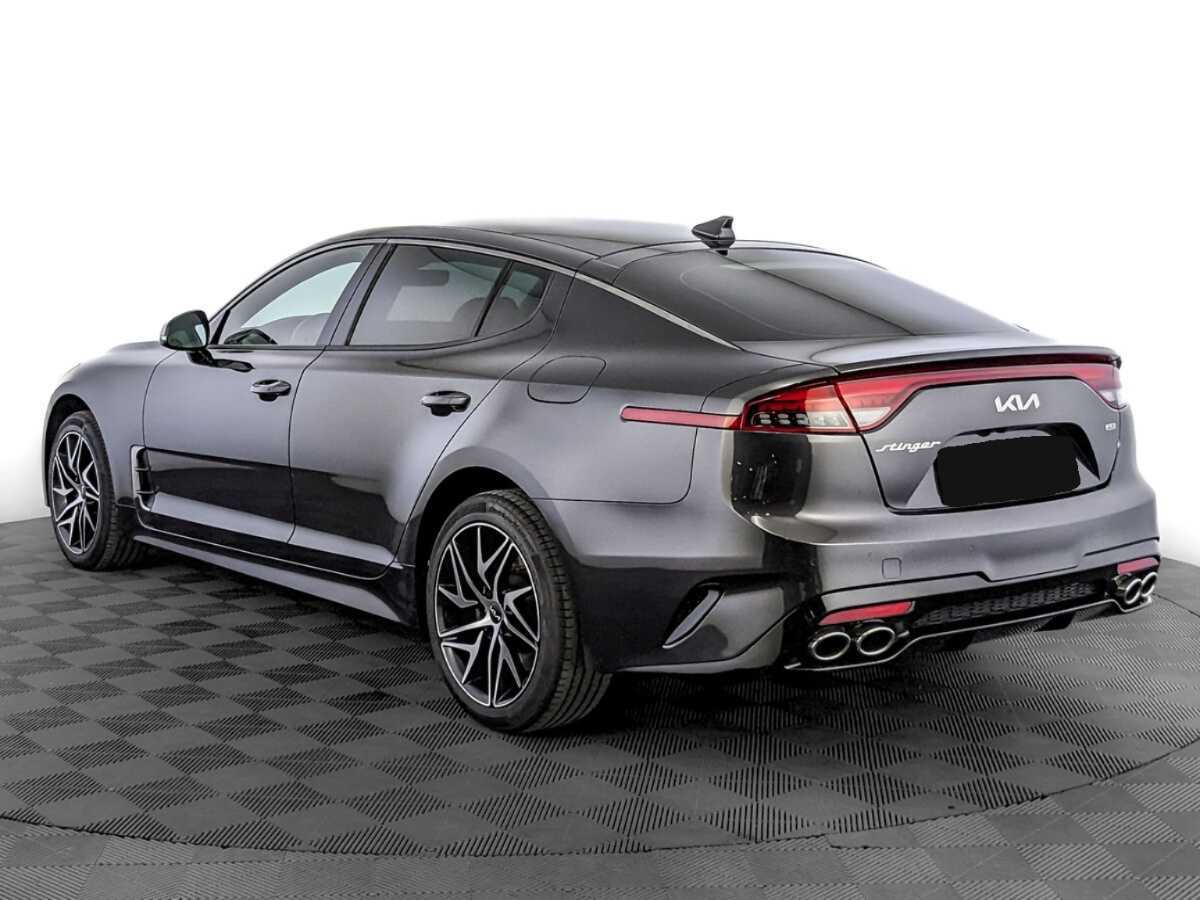 Kia Stinger с пробегом — 2023 год. Фото: #6