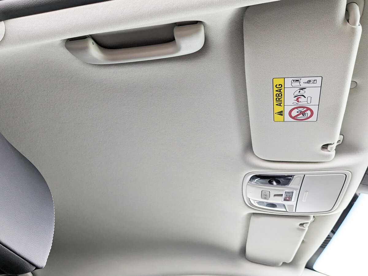 Kia Stinger с пробегом — 2023 год. Фото: #17