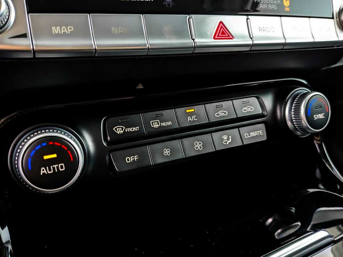 Kia Stinger с пробегом — 2023 год. Фото: #20