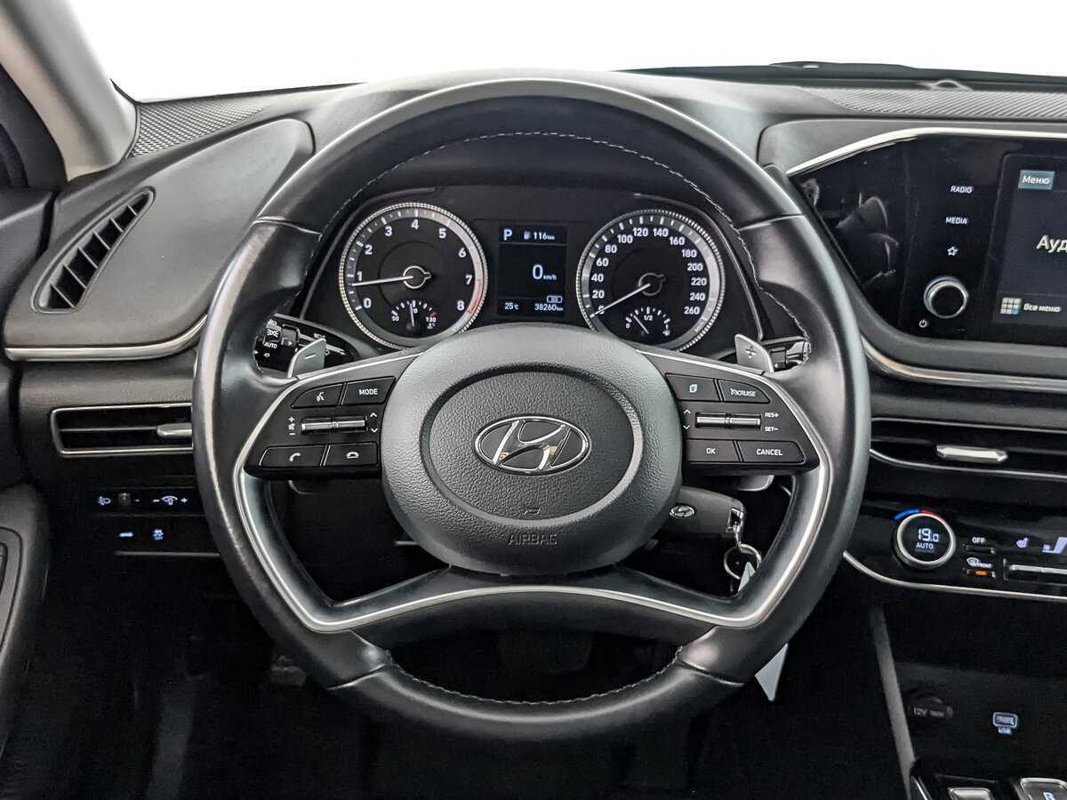 Hyundai Sonata с пробегом — 2021 год. Фото: #17