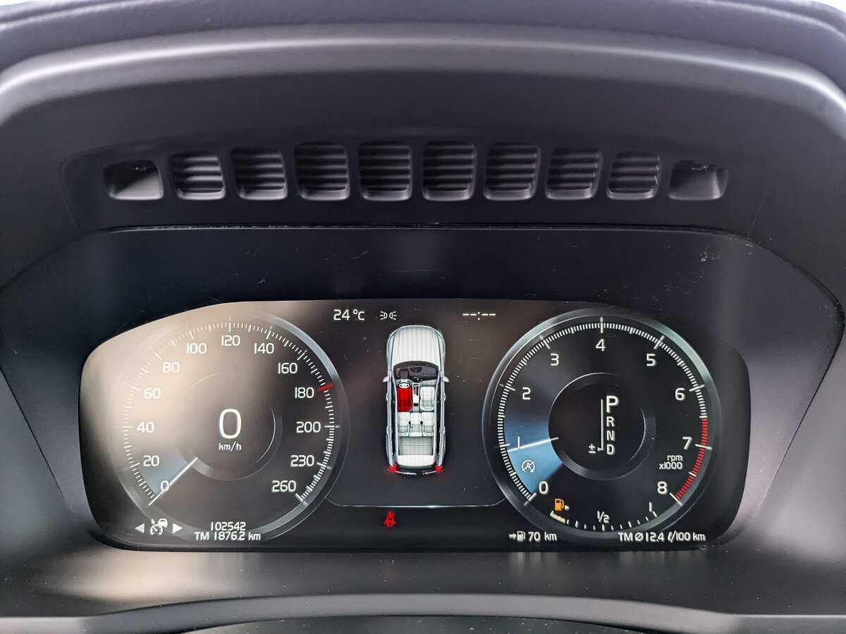 Volvo XC90 с пробегом — 2021 год. Фото: #11