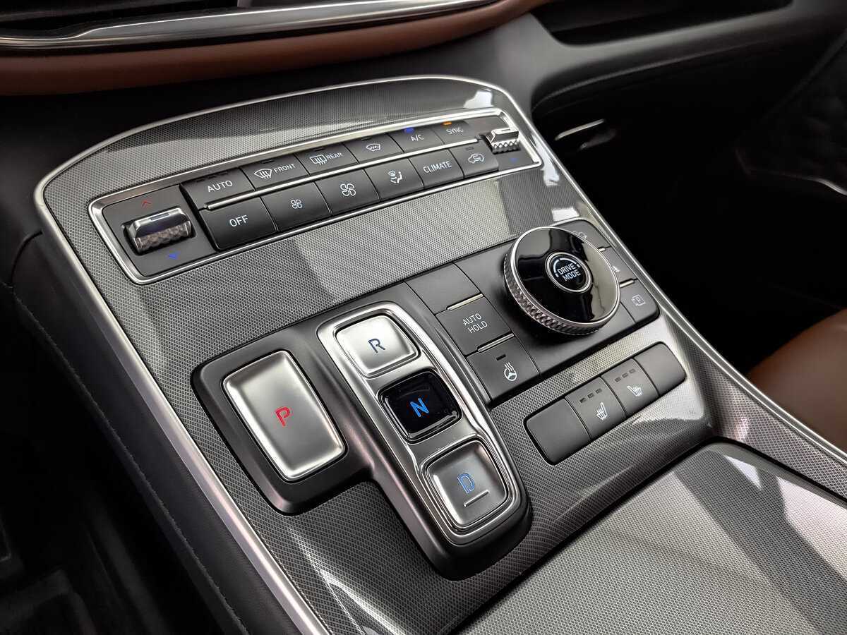 Hyundai Santa Fe с пробегом — 2022 год. Фото: #16