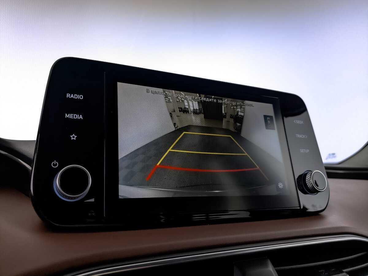 Hyundai Santa Fe с пробегом — 2022 год. Фото: #23