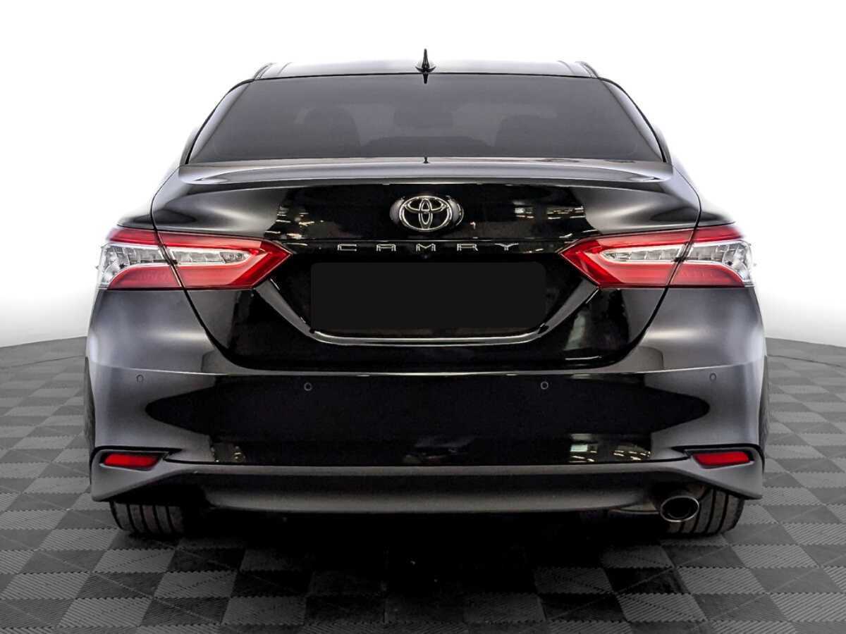 Toyota Camry с пробегом — 2021 год. Фото: #5