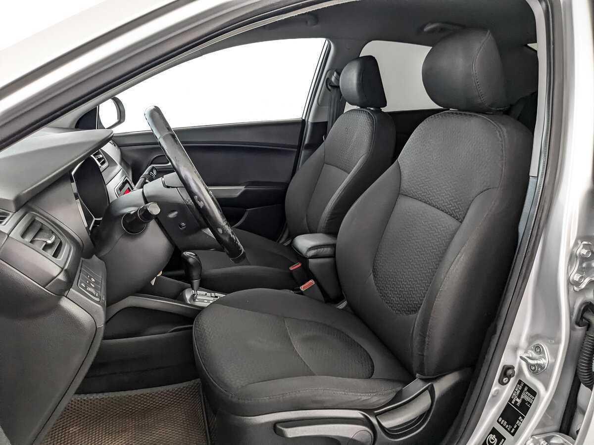Kia Rio с пробегом — 2014 год. Фото: #15