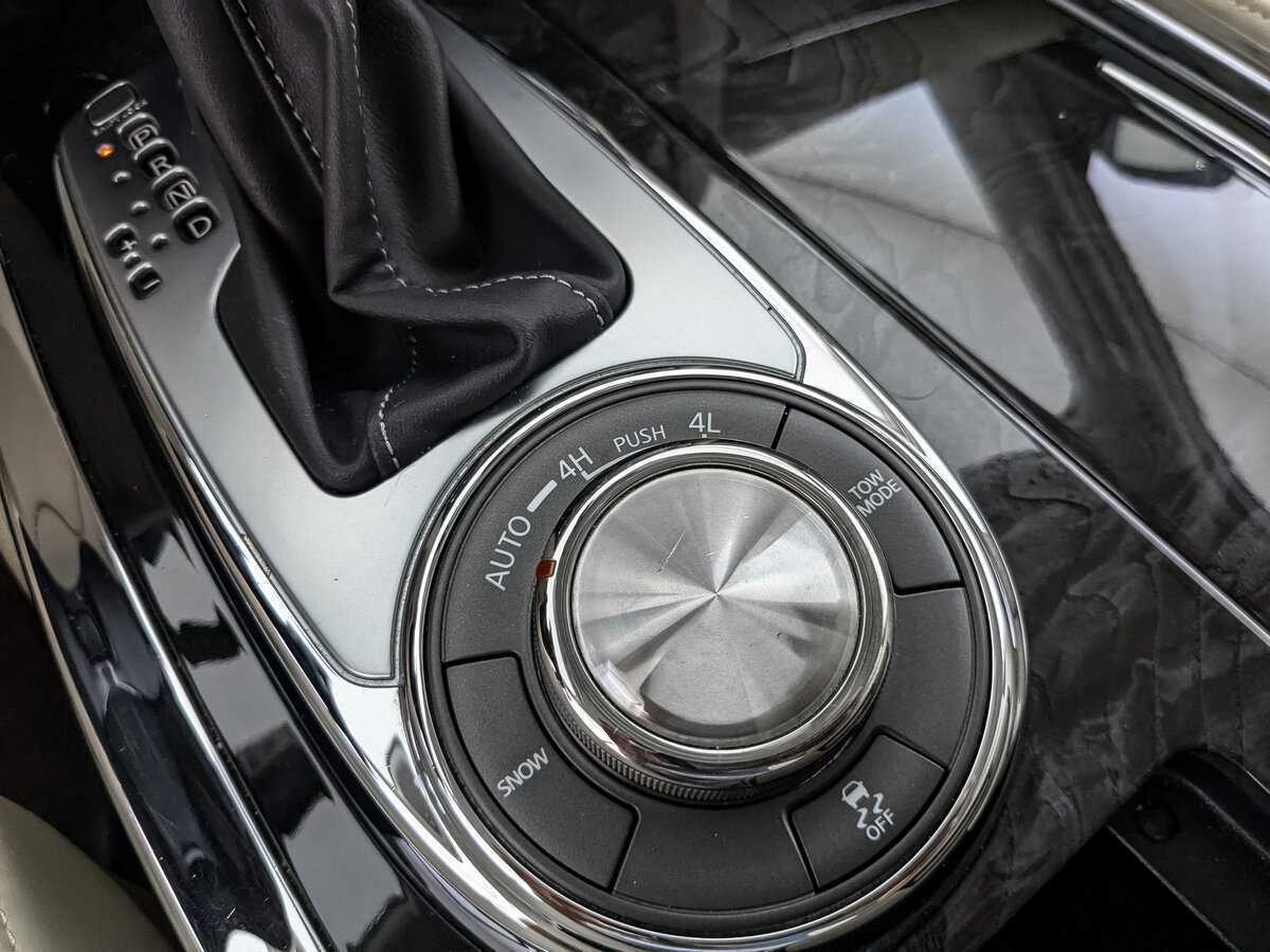 Infiniti QX80 с пробегом — 2020 год. Фото: #16