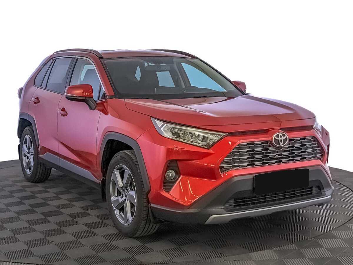 Toyota RAV4 с пробегом — 2021 год. Фото: #2