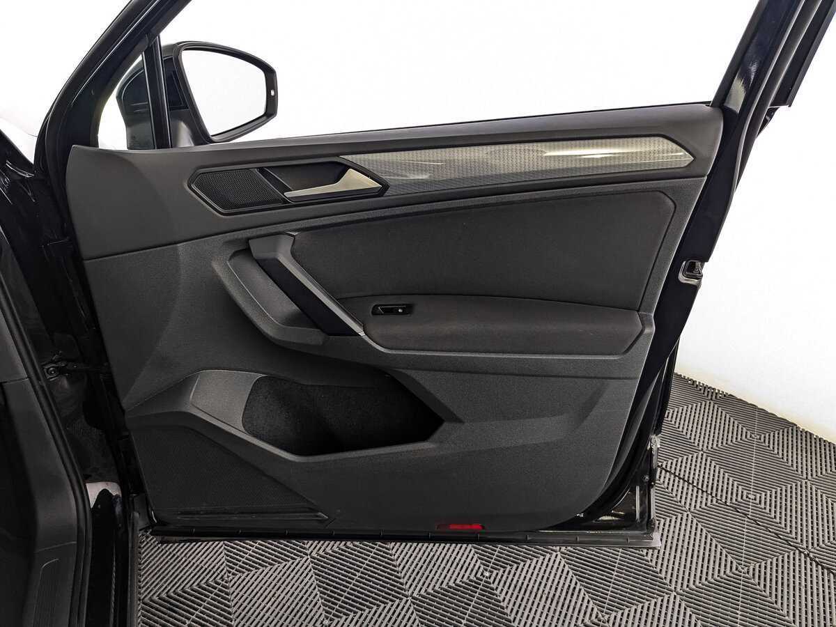 Volkswagen Tiguan с пробегом — 2021 год. Фото: #18