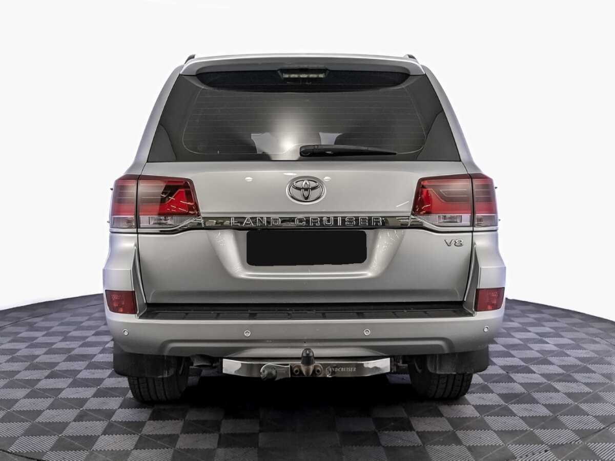 Toyota Land Cruiser с пробегом — 2016 год. Фото: #5