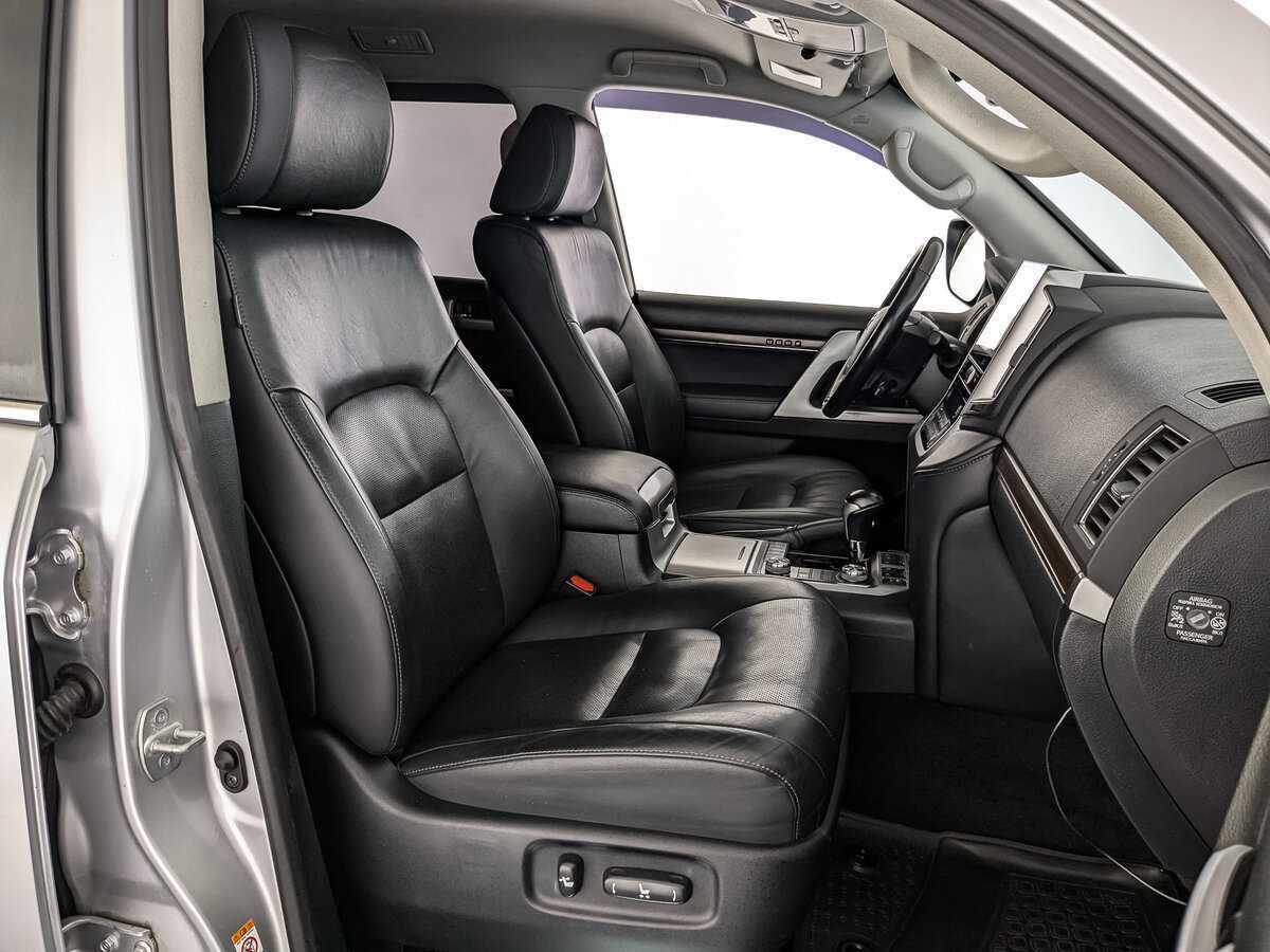 Toyota Land Cruiser с пробегом — 2016 год. Фото: #18
