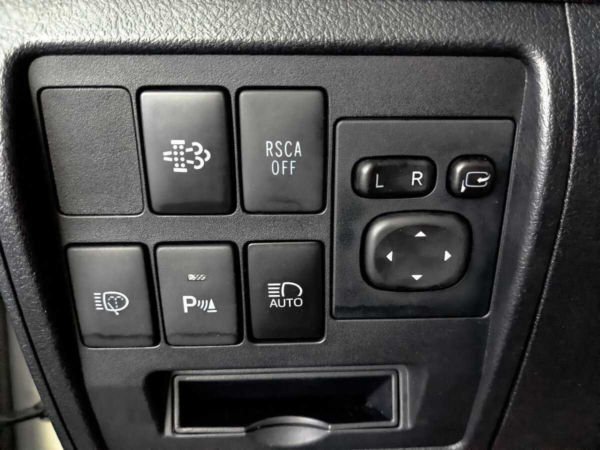 Toyota Land Cruiser с пробегом — 2016 год. Фото: #24