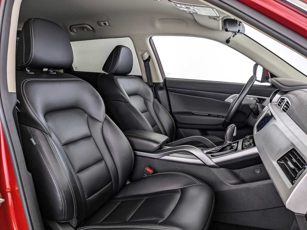 Geely Atlas с пробегом — 2019 год. Фото: #19