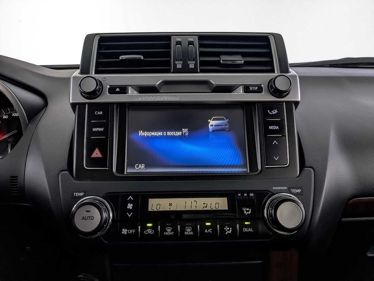 Toyota Land Cruiser Prado с пробегом — 2016 год. Фото: #12