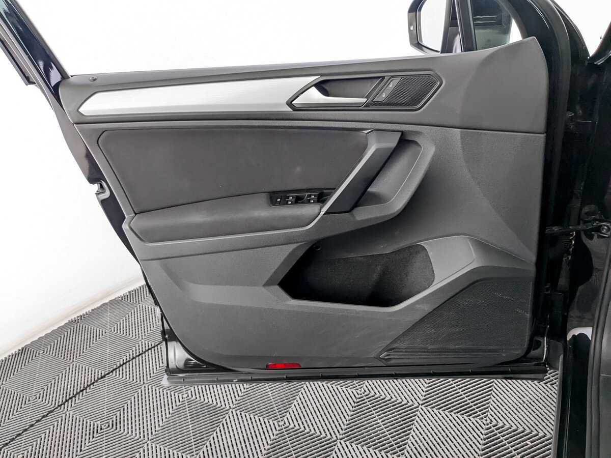 Volkswagen Tiguan с пробегом — 2021 год. Фото: #13