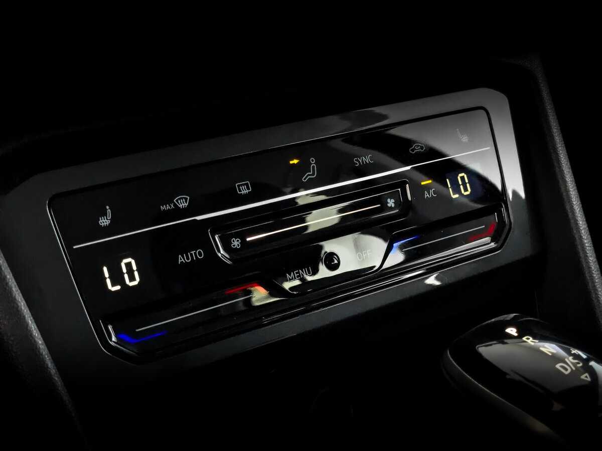 Volkswagen Tiguan с пробегом — 2021 год. Фото: #19