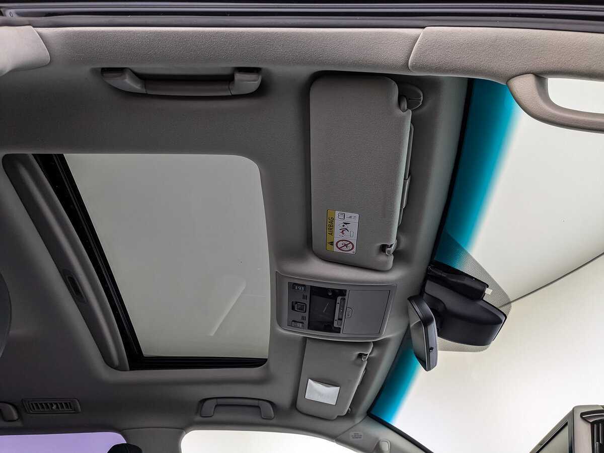 Toyota Land Cruiser с пробегом — 2017 год. Фото: #17