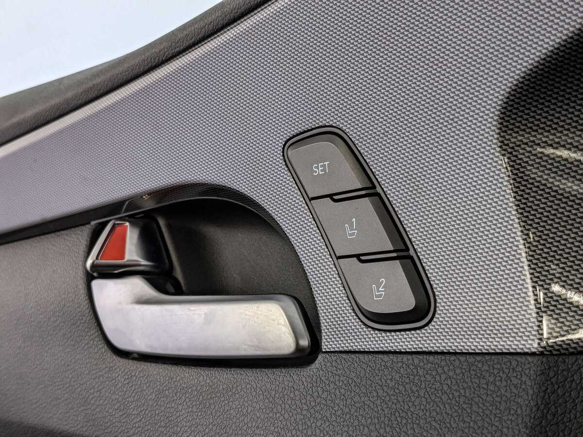 Hyundai Santa Fe с пробегом — 2022 год. Фото: #22