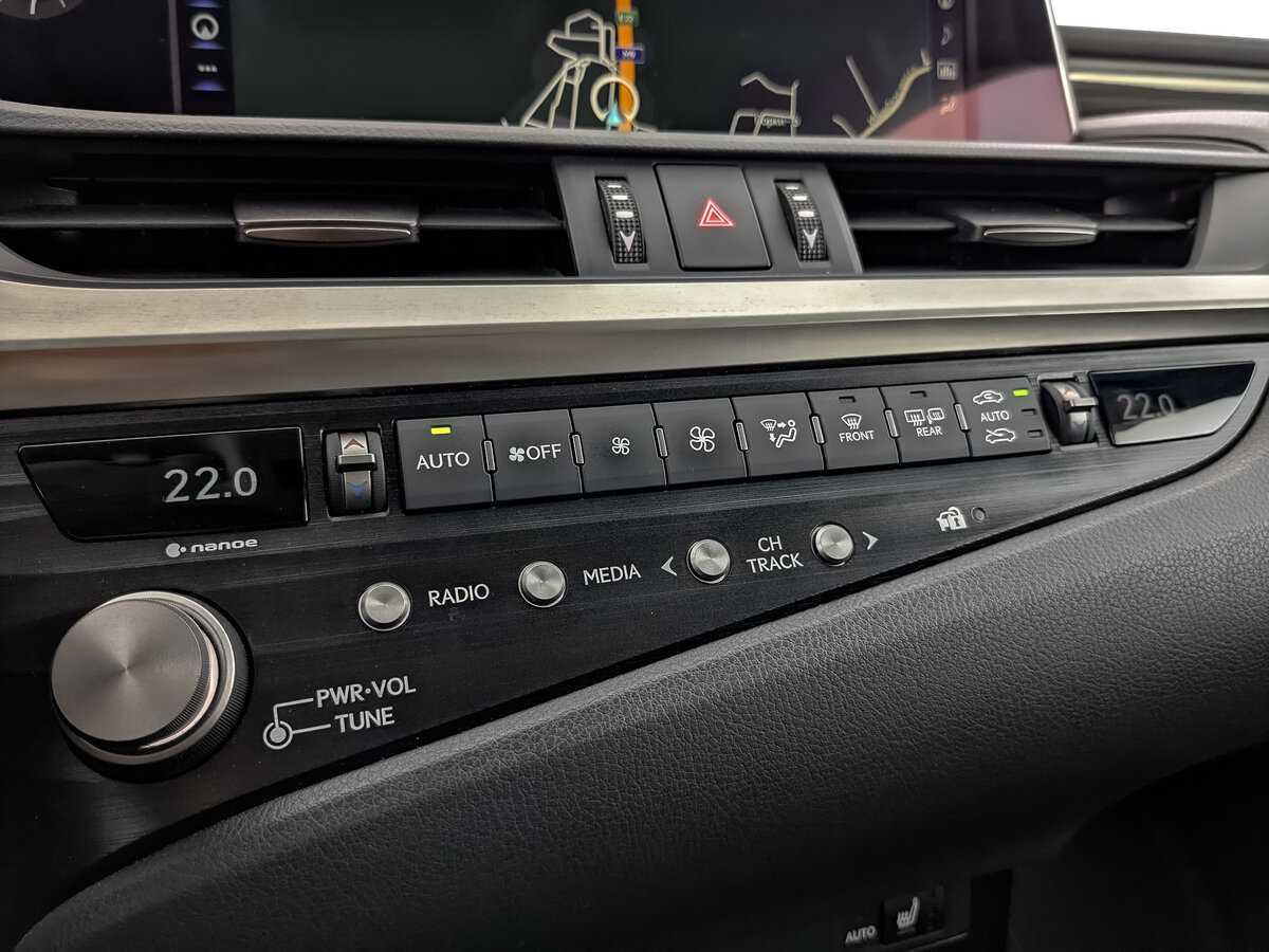 Lexus ES с пробегом — 2021 год. Фото: #22