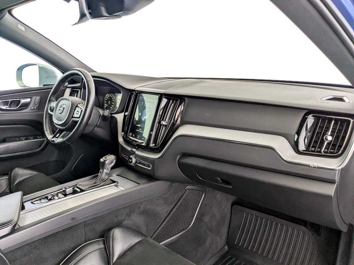 Volvo XC60 с пробегом — 2018 год. Фото: #8