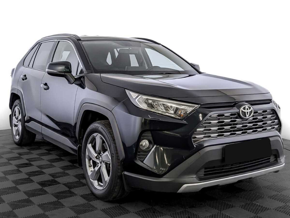 Toyota RAV4 с пробегом — 2020 год. Фото: #15