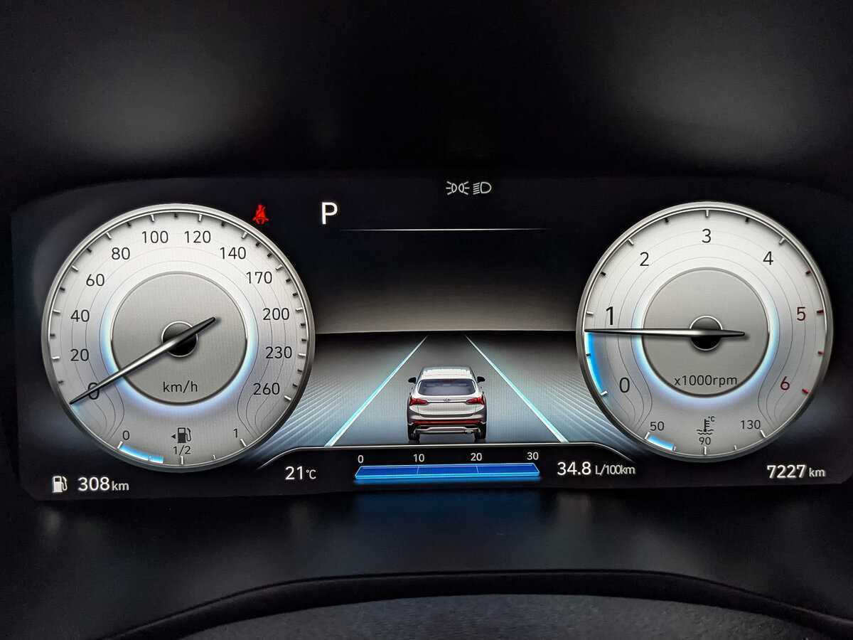 Hyundai Santa Fe с пробегом — 2022 год. Фото: #11