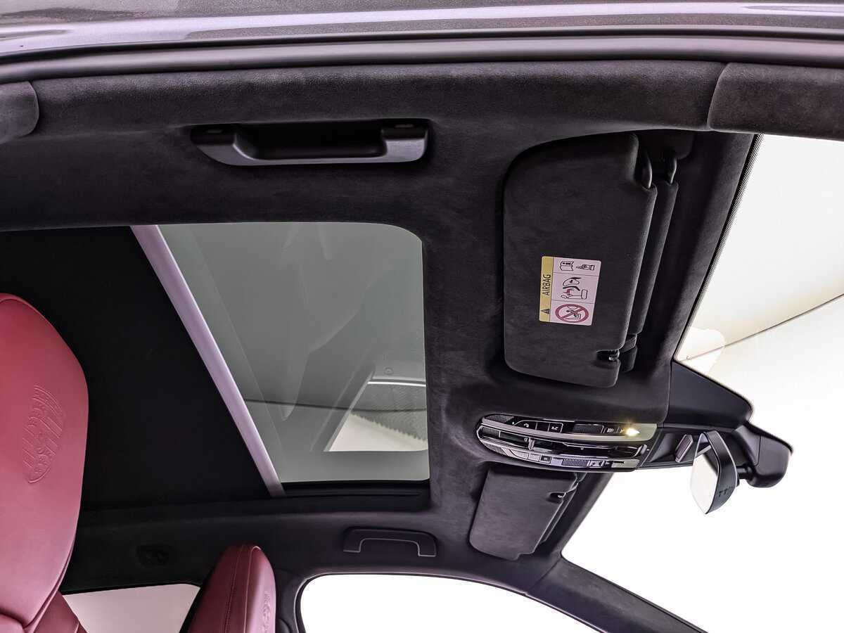 Porsche Cayenne с пробегом — 2019 год. Фото: #18