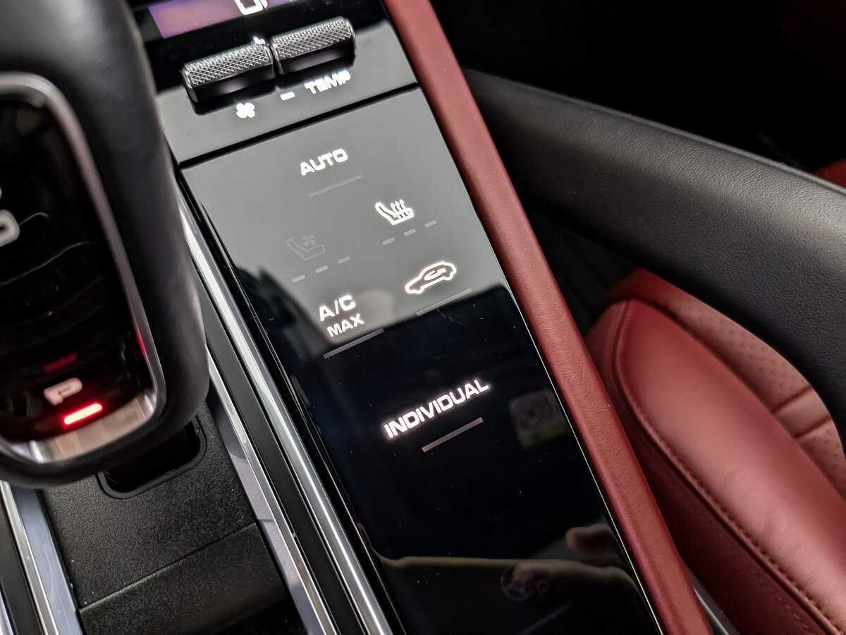 Porsche Cayenne с пробегом — 2019 год. Фото: #24