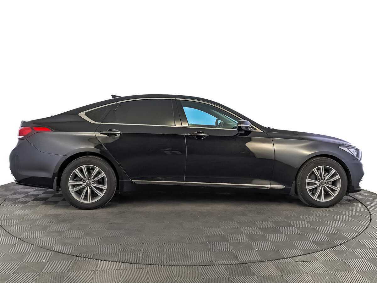 Genesis G80 с пробегом — 2018 год. Фото: #3