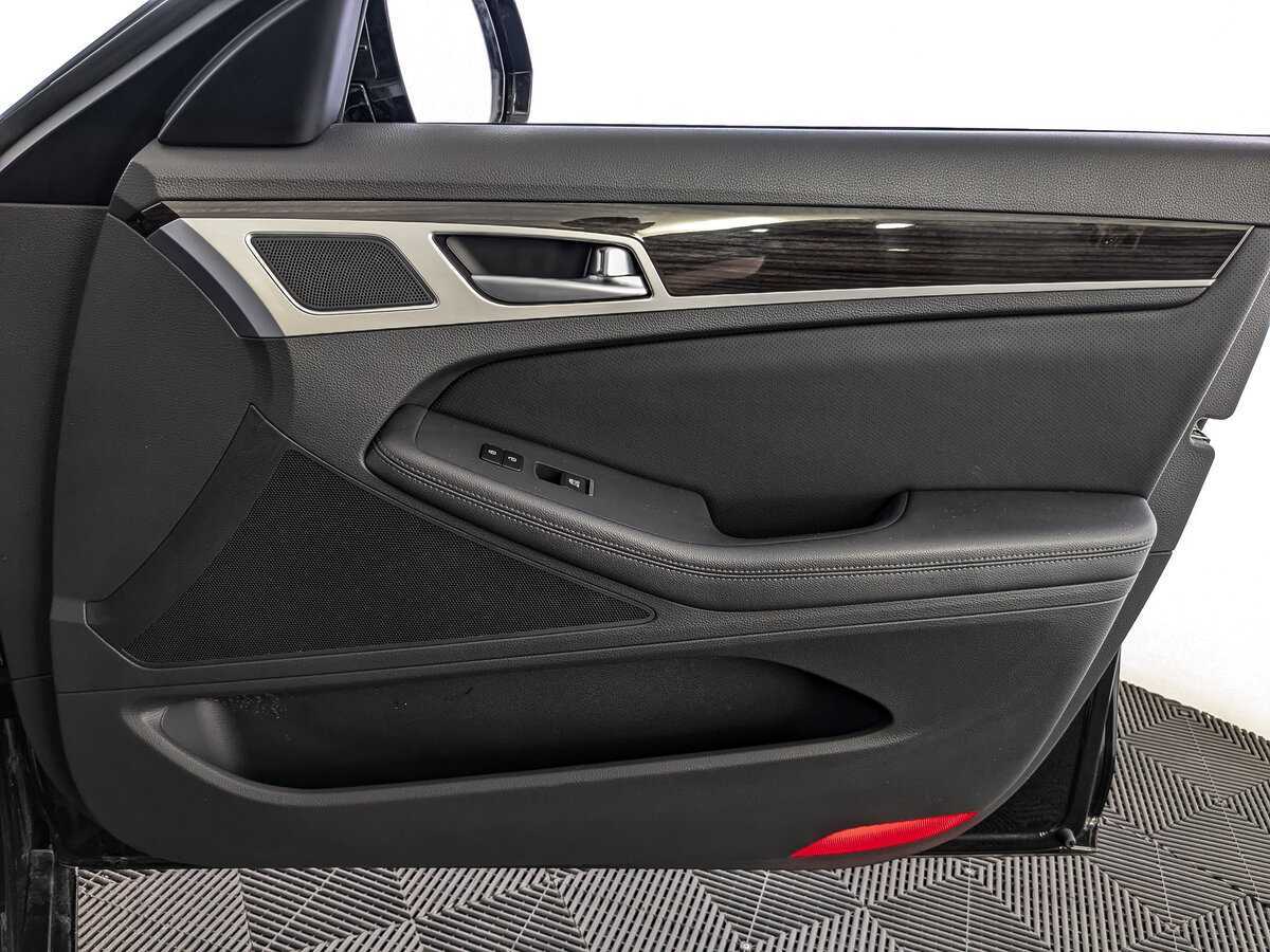 Genesis G80 с пробегом — 2018 год. Фото: #20