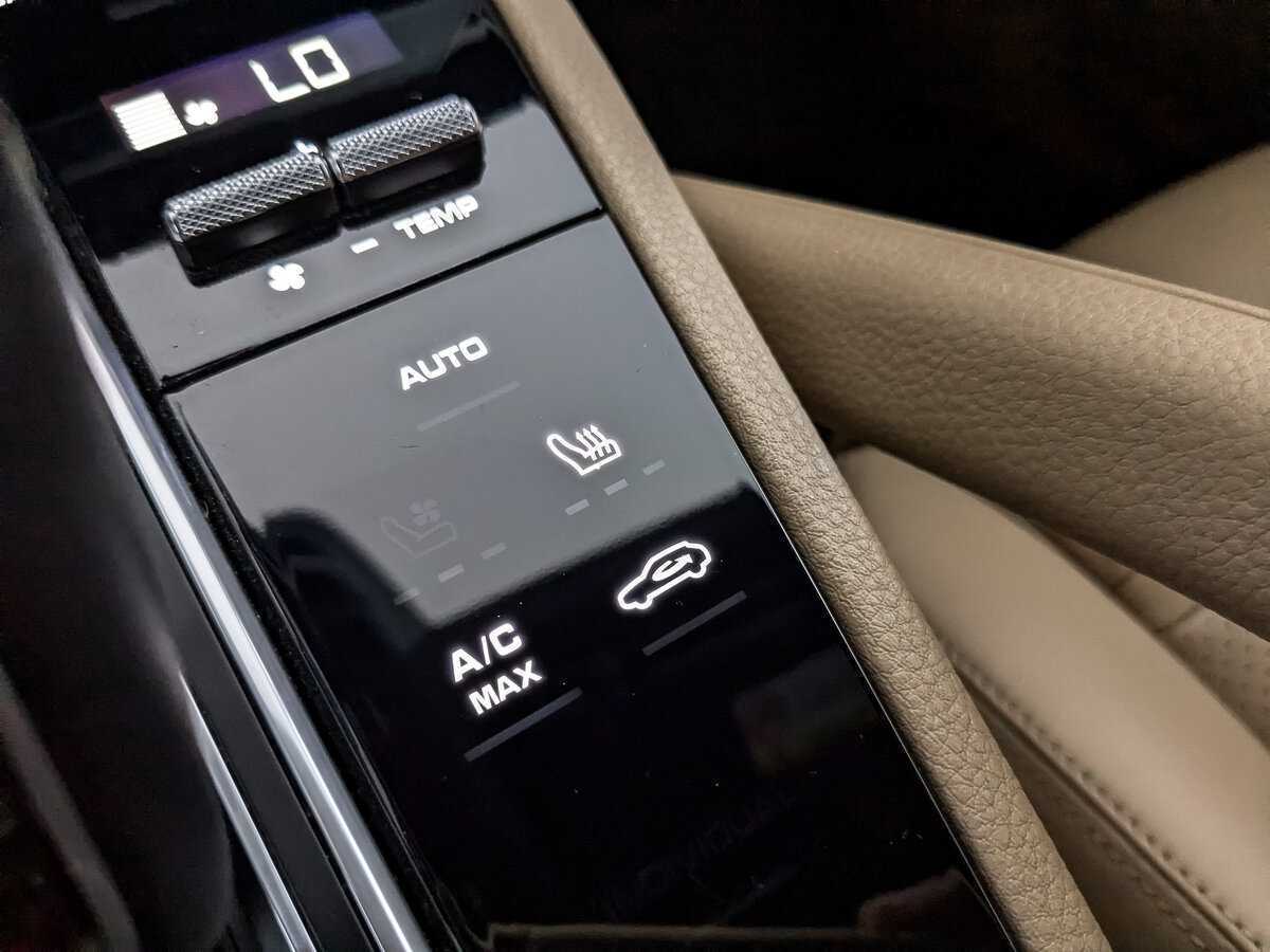 Porsche Cayenne с пробегом — 2019 год. Фото: #22