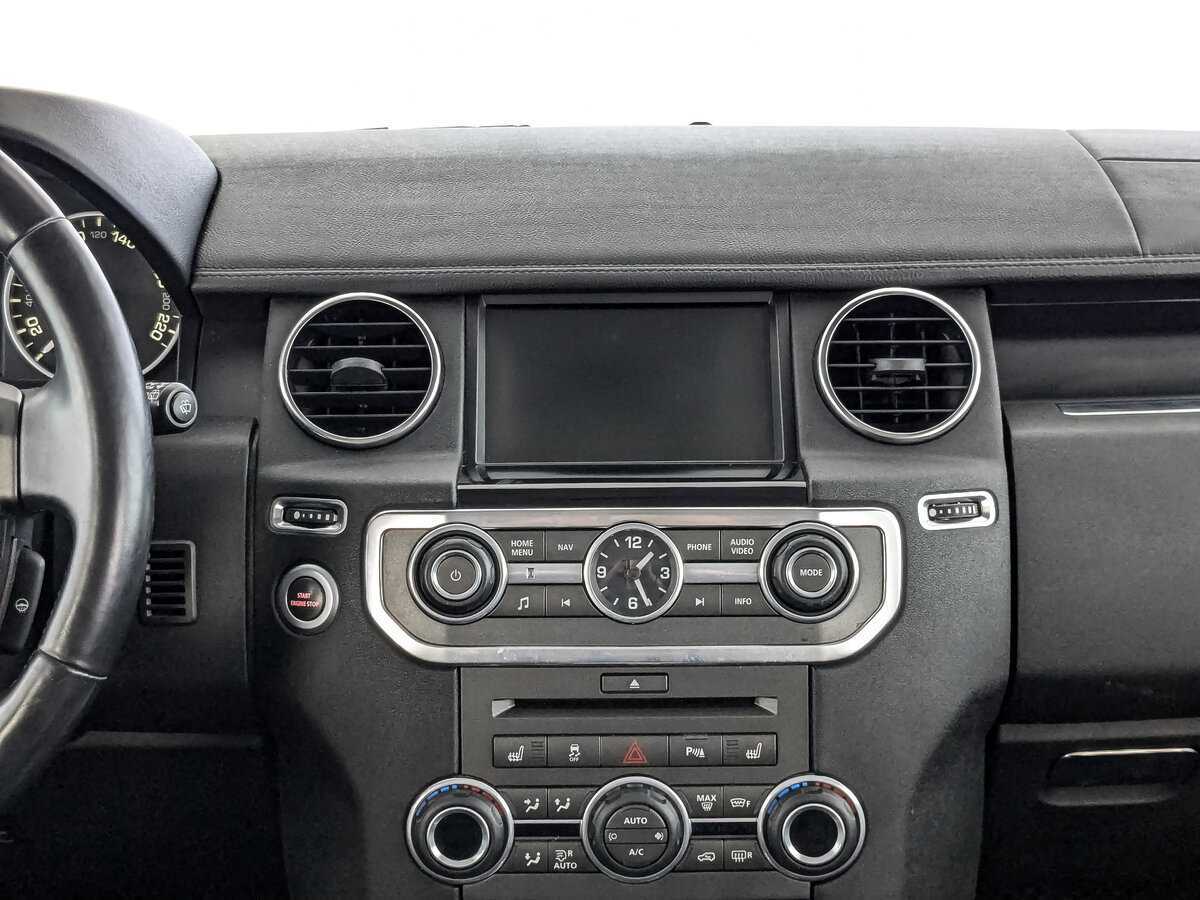 Land Rover Discovery с пробегом — 2011 год. Фото: #11