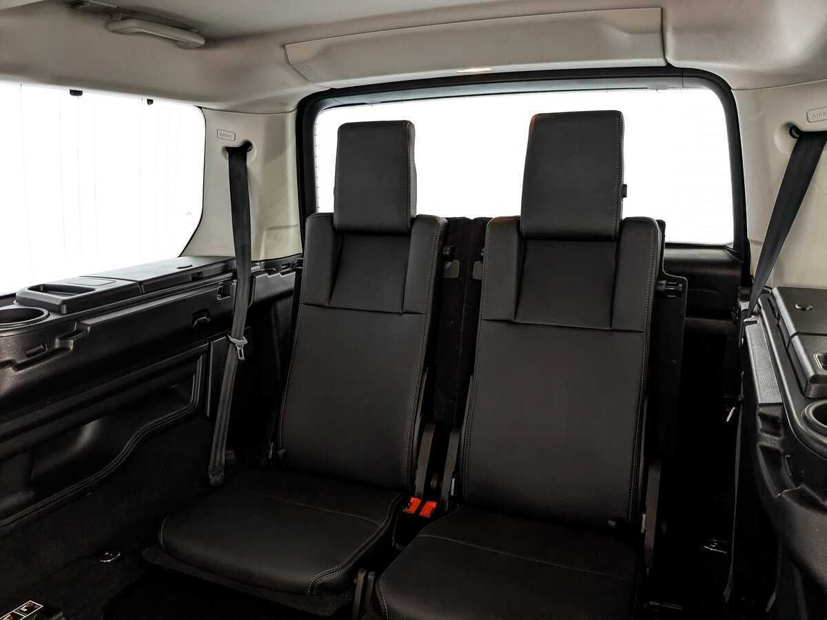 Land Rover Discovery с пробегом — 2011 год. Фото: #20