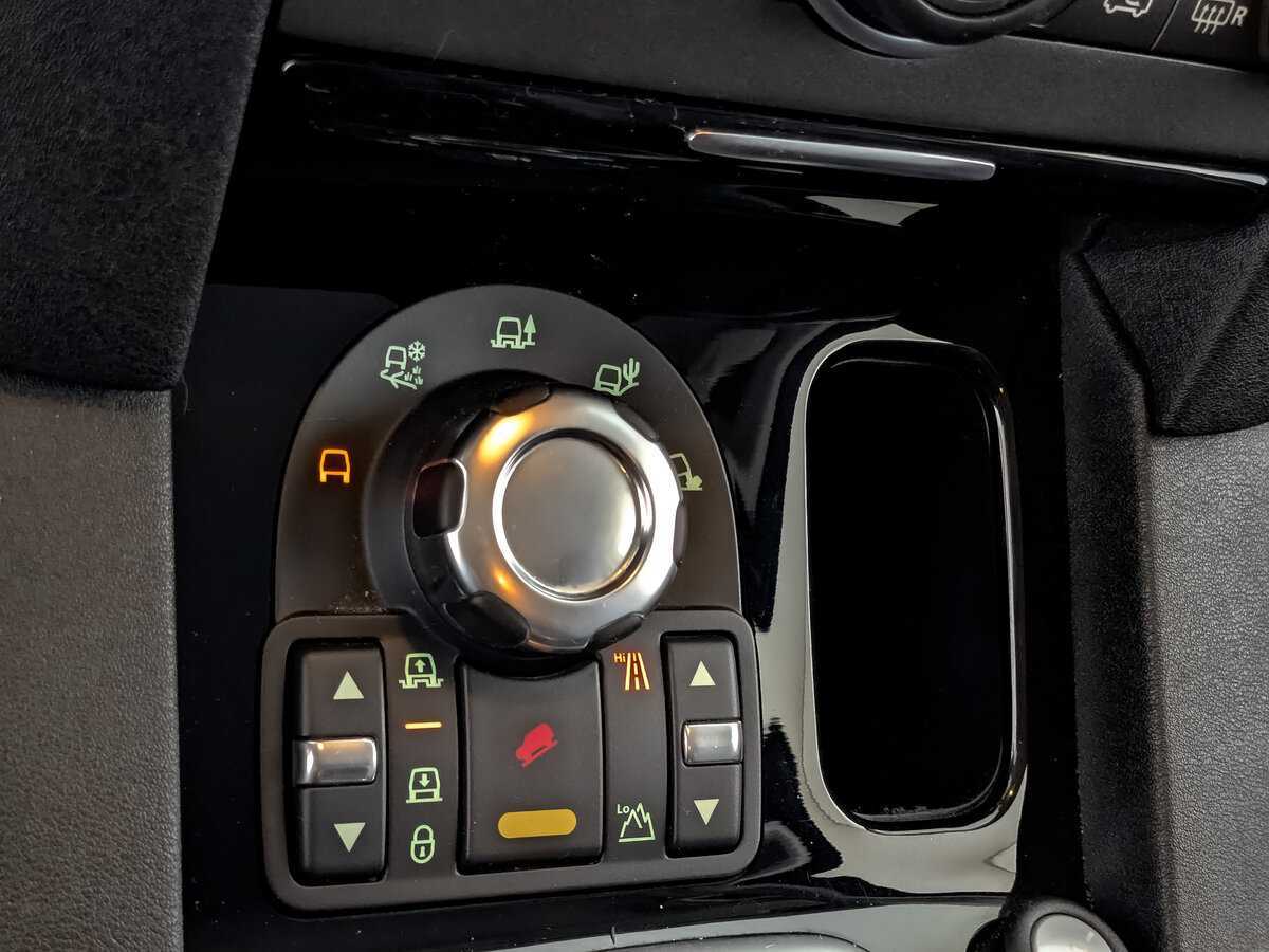 Land Rover Discovery с пробегом — 2011 год. Фото: #23