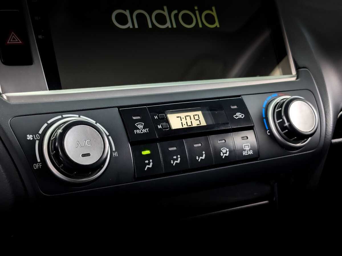 Toyota Land Cruiser Prado с пробегом — 2017 год. Фото: #17