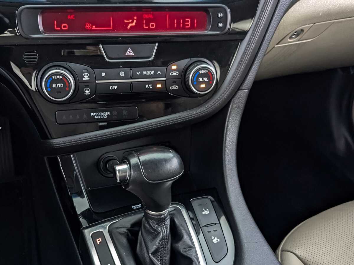 Kia Optima с пробегом — 2015 год. Фото: #22