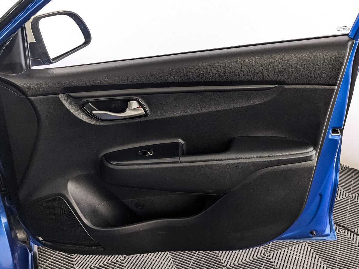 Kia Rio с пробегом — 2019 год. Фото: #18