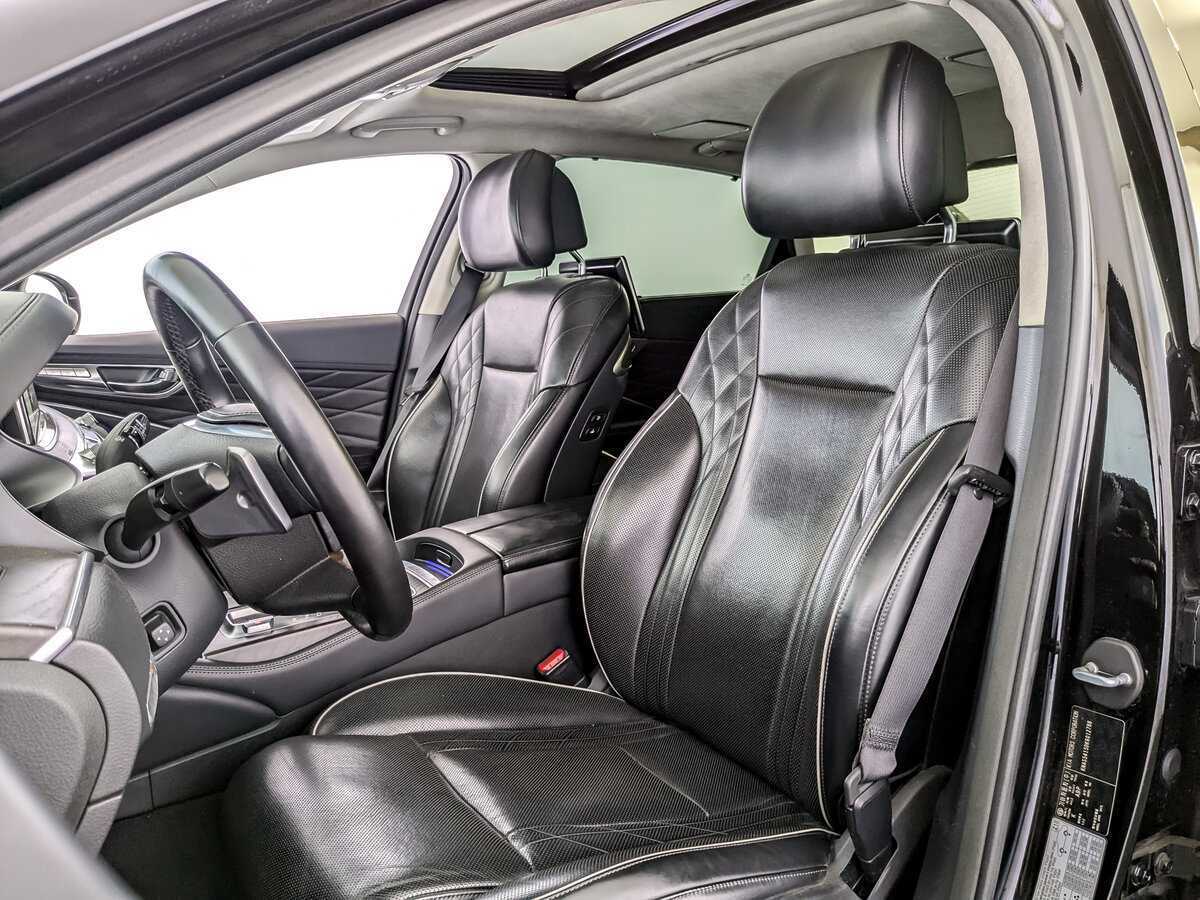 Kia K900 с пробегом — 2019 год. Фото: #15