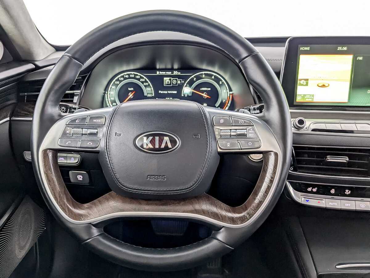 Kia K900 с пробегом — 2019 год. Фото: #18