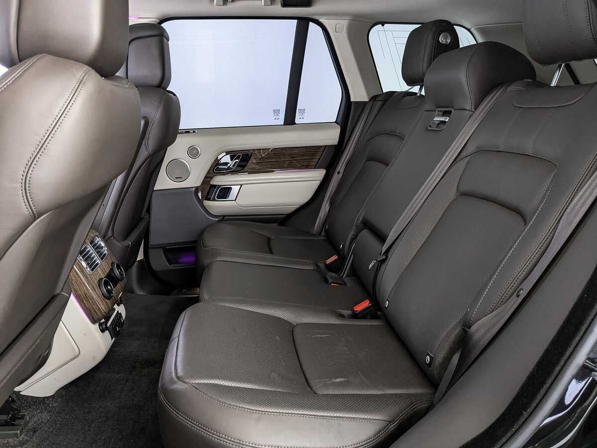 Land Rover Range Rover с пробегом — 2019 год. Фото: #12