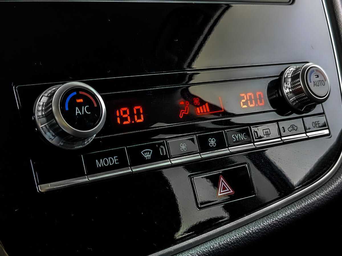 Mitsubishi Outlander с пробегом — 2021 год. Фото: #19