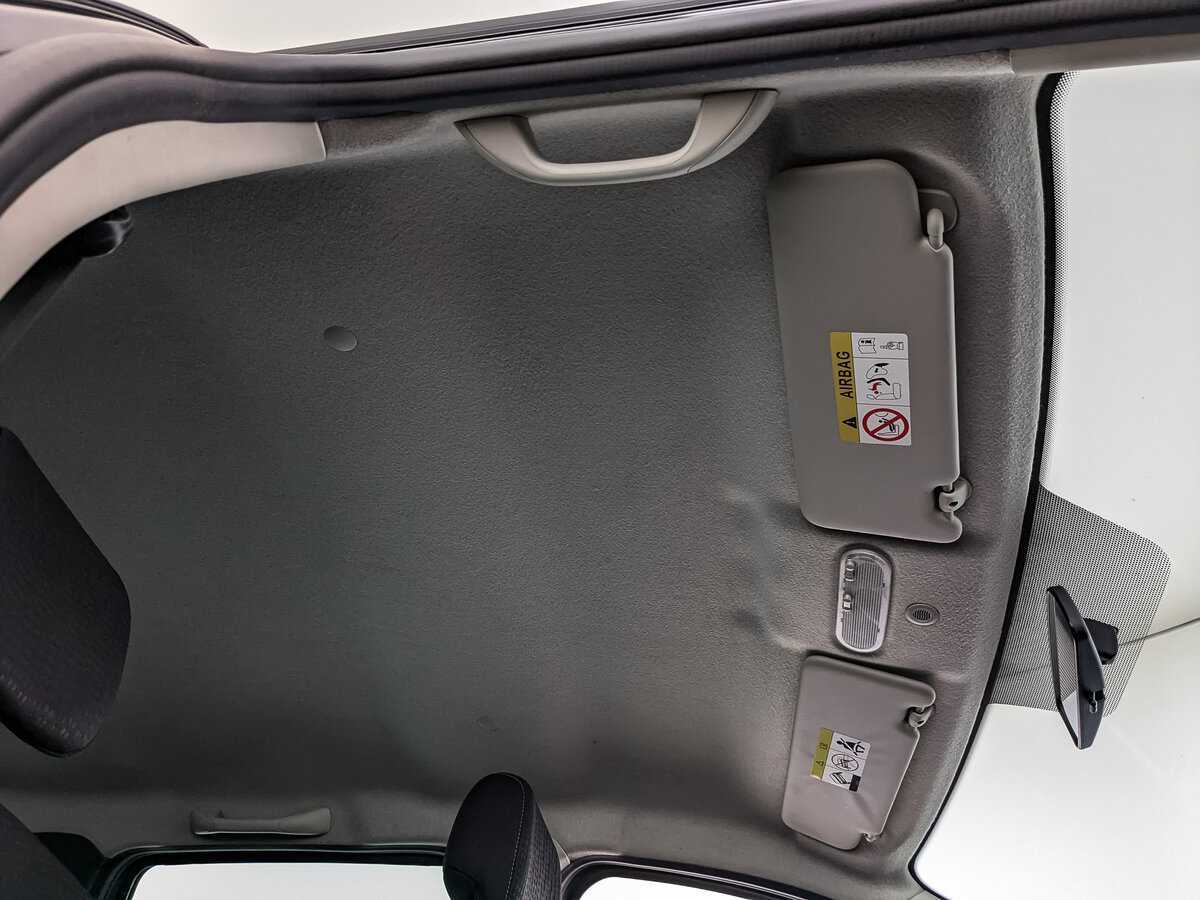 Nissan Terrano с пробегом — 2015 год. Фото: #18