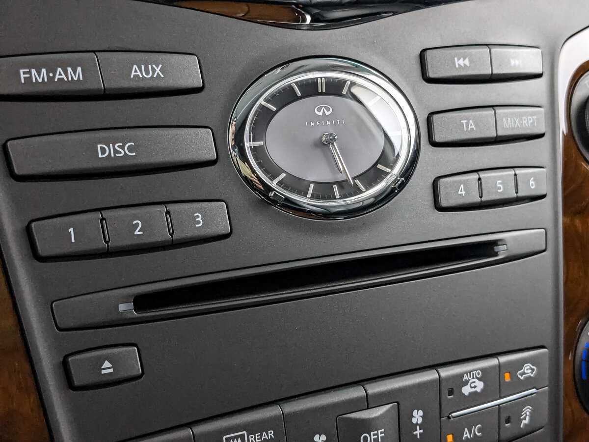 Infiniti QX80 с пробегом — 2017 год. Фото: #23