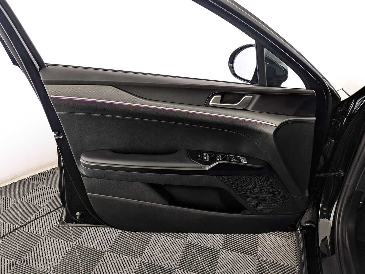 Kia K5 с пробегом — 2023 год. Фото: #14